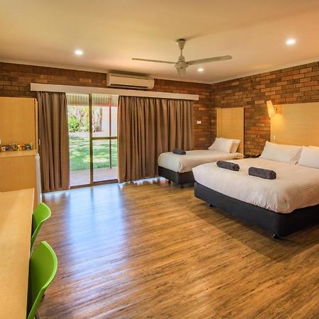 Contour Hotel Катерін Екстер'єр фото