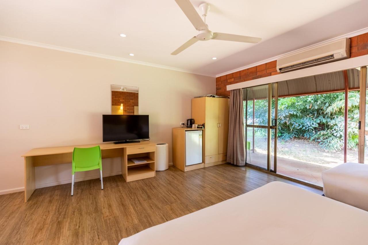Contour Hotel Катерін Екстер'єр фото
